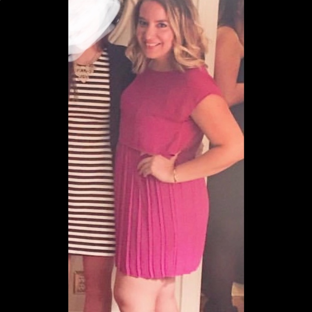 Fuchsia cap sleeve dress with pleats